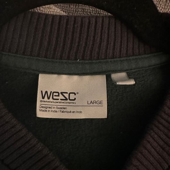 WESC black and green camo print snap button bomber jacket size small - Picture 4 of 5